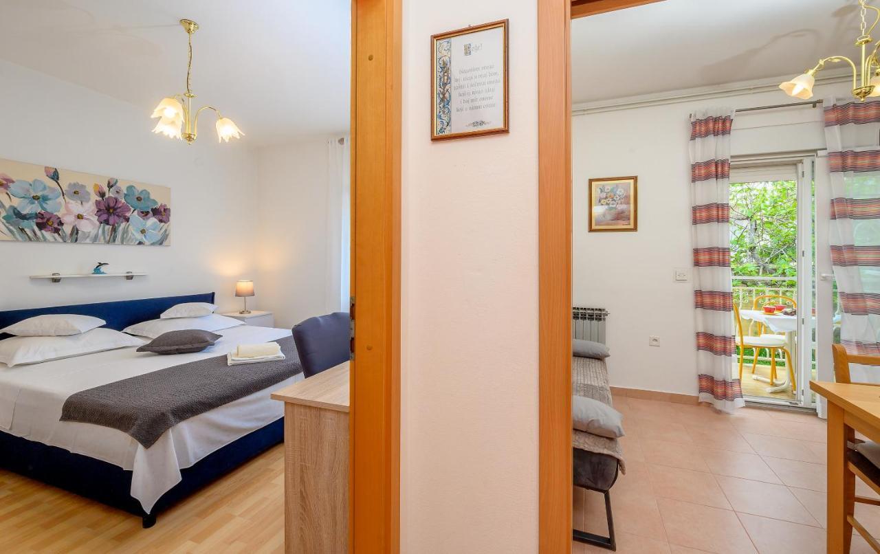 Apartments Juric Podstrana Eksteriør billede